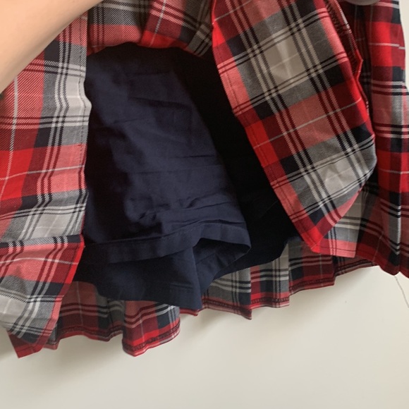 School uniform with short under - Picture 2 of 5